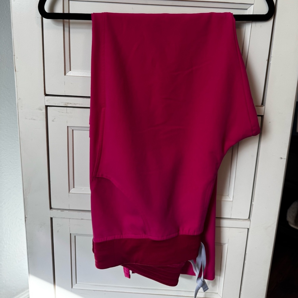 Figs Shocking Pink Kade Pants